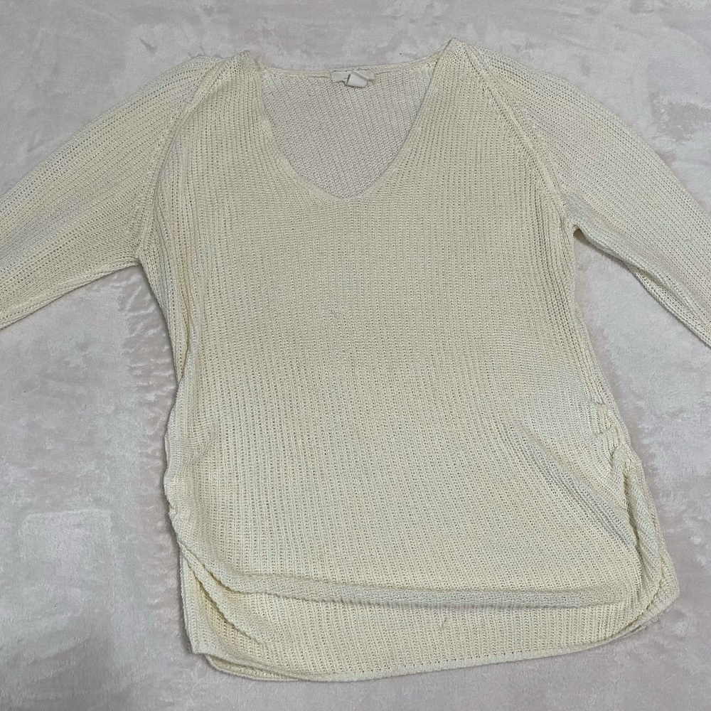 H&M Mama/Maternite Ivory Knit Long Sleeve Shirt